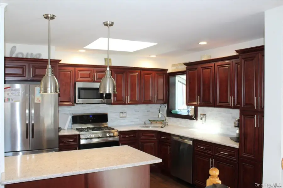 860 Udall Road, West Islip, NY 11795 - #3