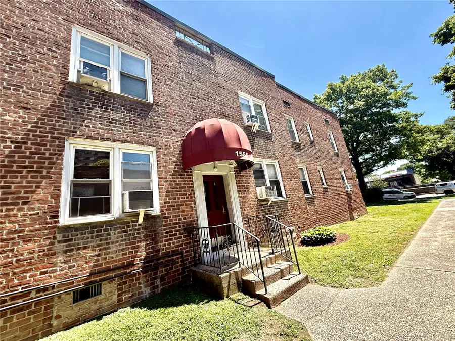 1555 Central Park Avenue #H2, Yonkers, NY 10710 - #2
