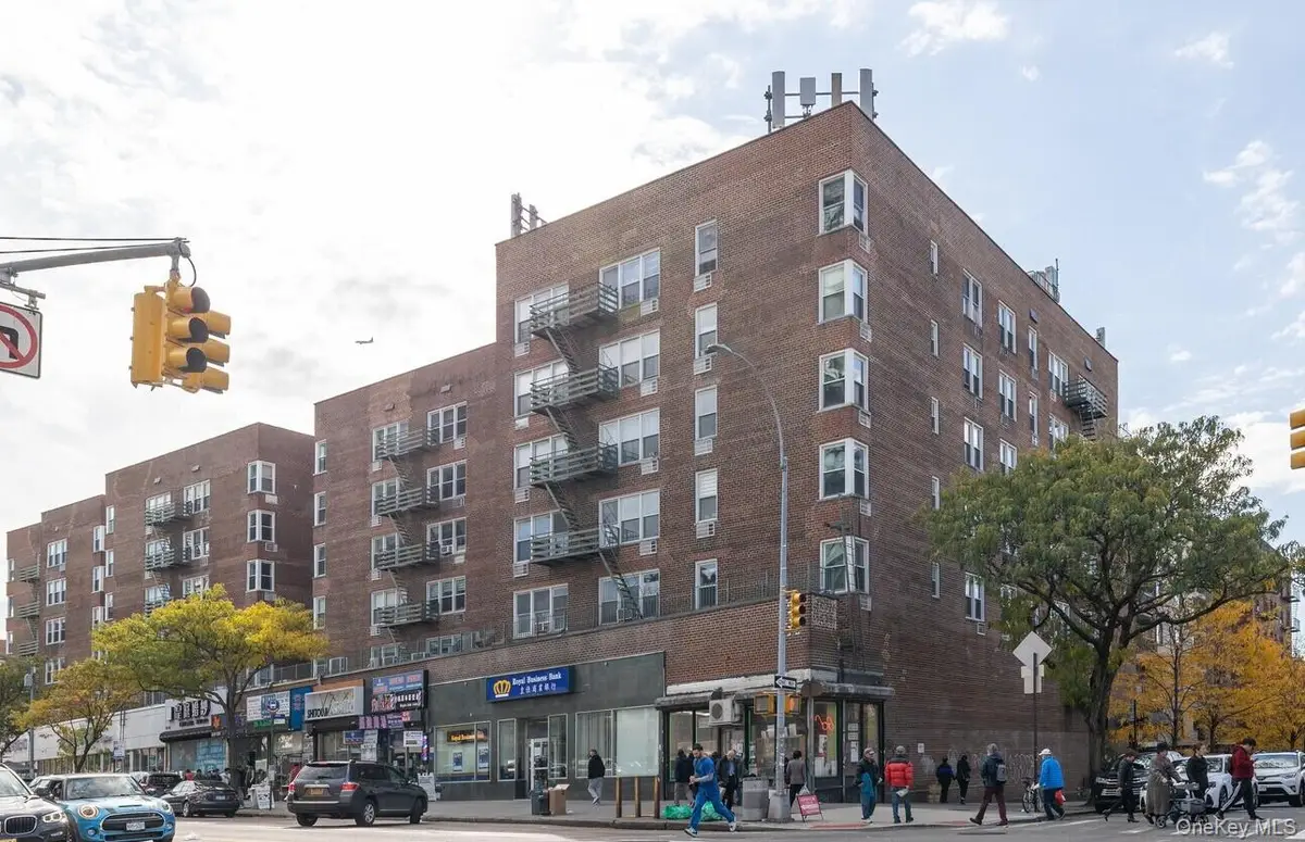 134-54 Maple Avenue #3FL, Flushing, NY 11355 - #1