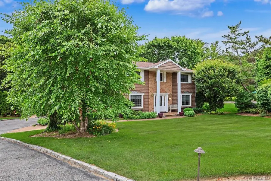 39 Tamara Court, Melville, NY 11747 - #2