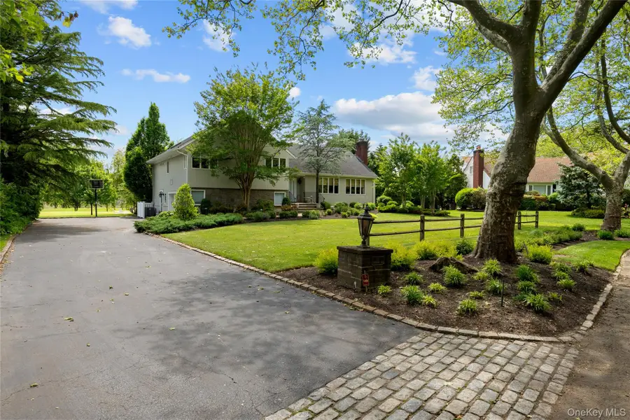 11 Hickory Road, Woodsburgh, NY 11598 - #2