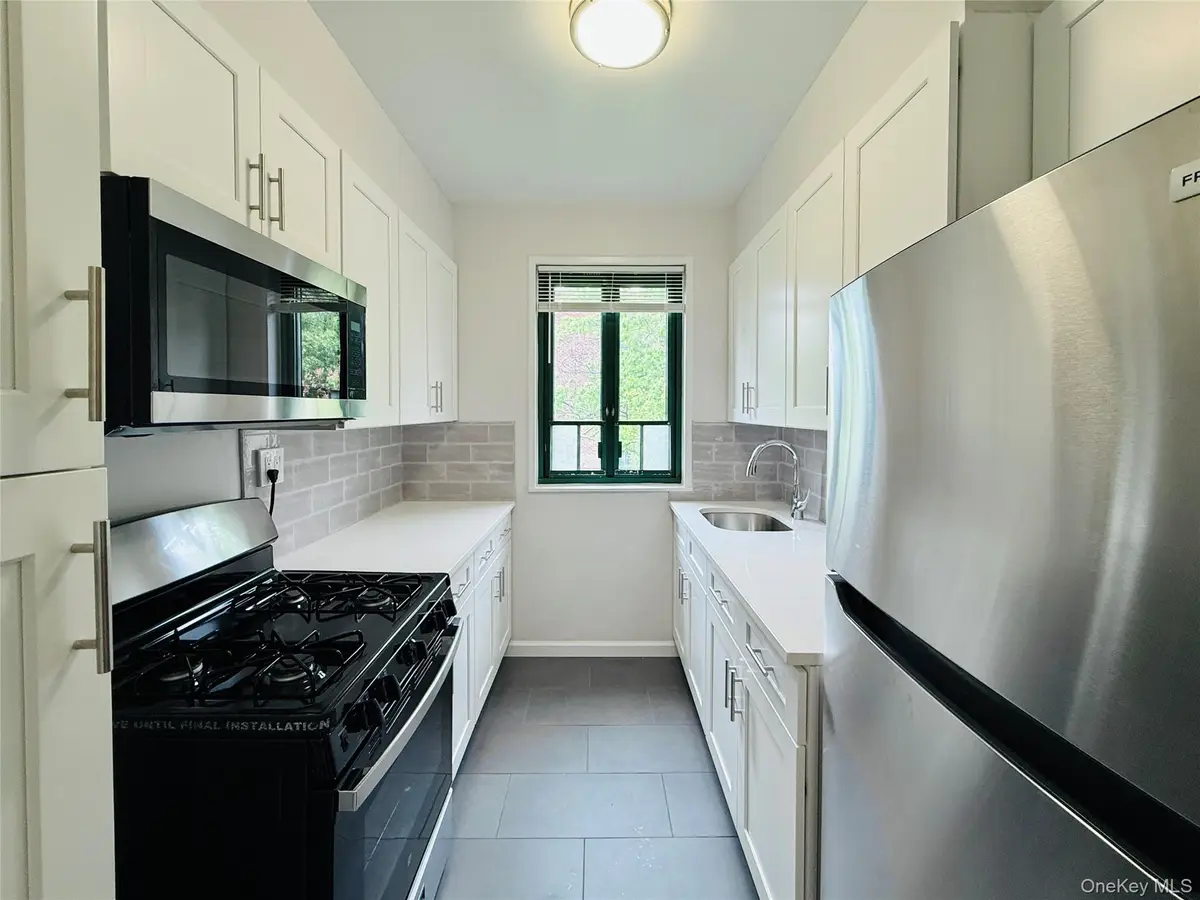 1680 Metropolitan Avenue #6D, Bronx, NY 10462 - #1