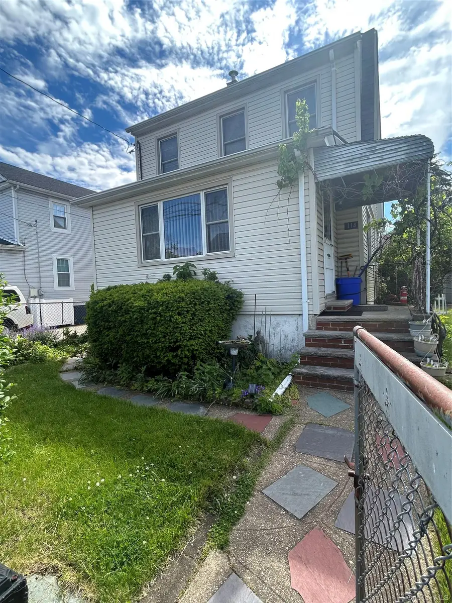 114 Elmwood Street, Valley Stream, NY 11581 - #3