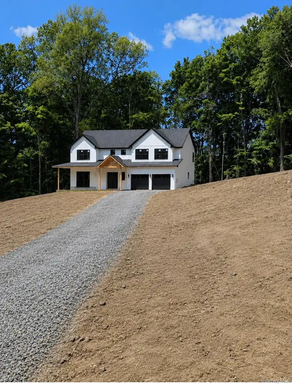 477 Union Corners Road, Florida, NY 10921