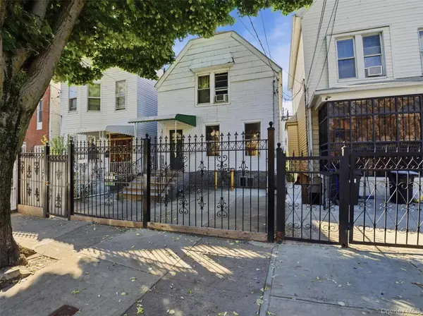 2851 Briggs Avenue, Bronx, NY 10458