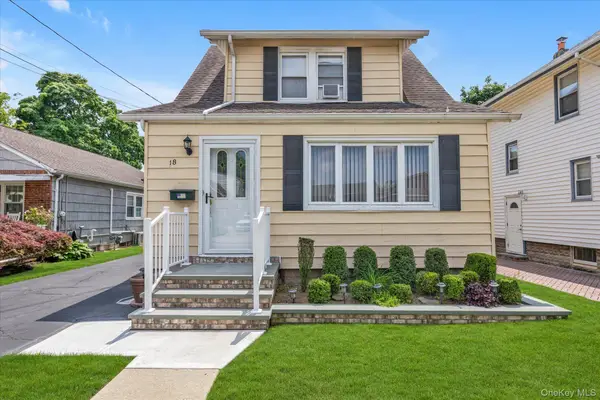 18 W Melrose Street, Valley Stream, NY 11580