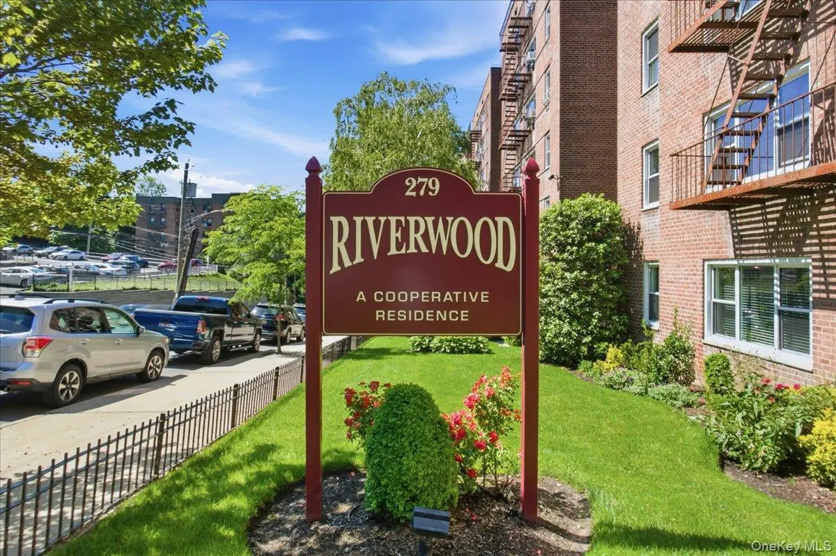 279 N Broadway #8R, Yonkers, NY 10701 - #1