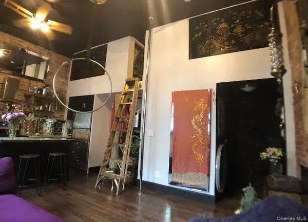 234 E 14th Street #1B, New York (Manhattan), NY 10003