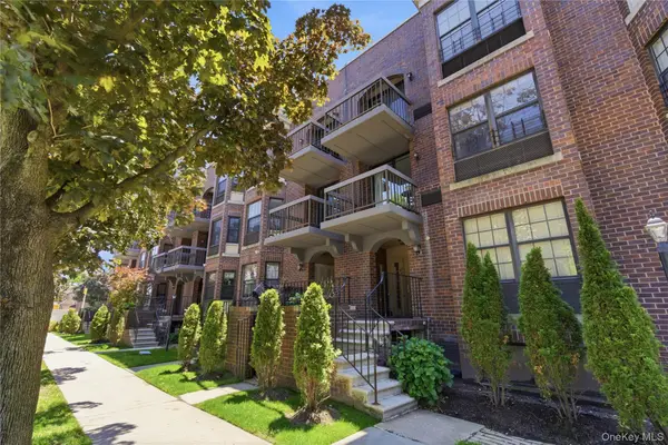 16306 71st Avenue #1323, Fresh Meadows, NY 11365
