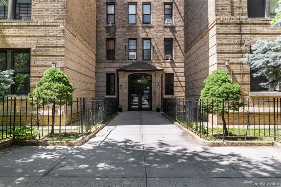 83-52 Talbot Street #6H, Kew Gardens, NY 11415 - #2