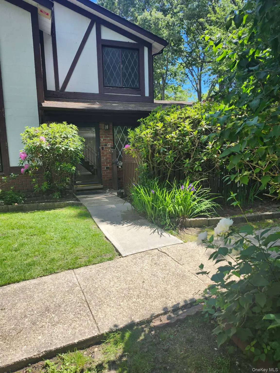 415 Clubhouse Court, Coram, NY 11727 - #1