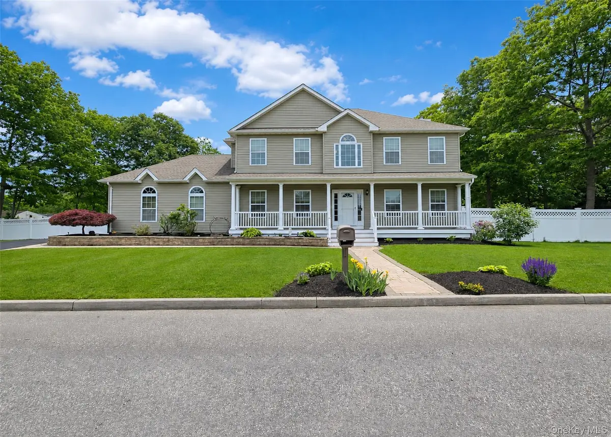 4 Adams Street, Port Jefferson Station, NY 11776 - #1