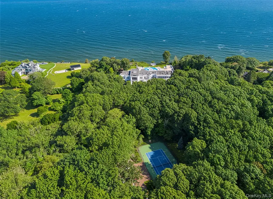 1 Osprey Court, Belle Terre, NY 11777 - #2