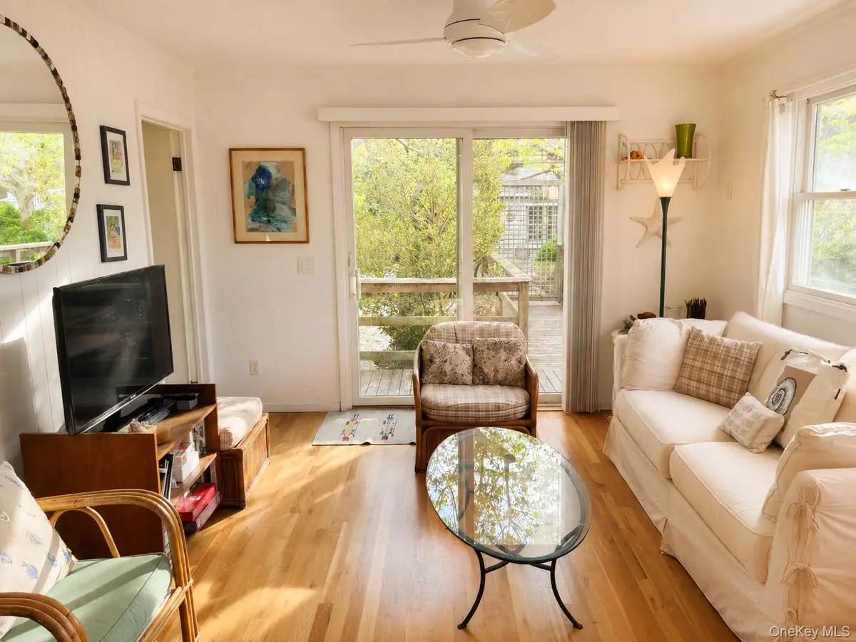 111 Walnut Walk, Islip, NY 11706 - #1