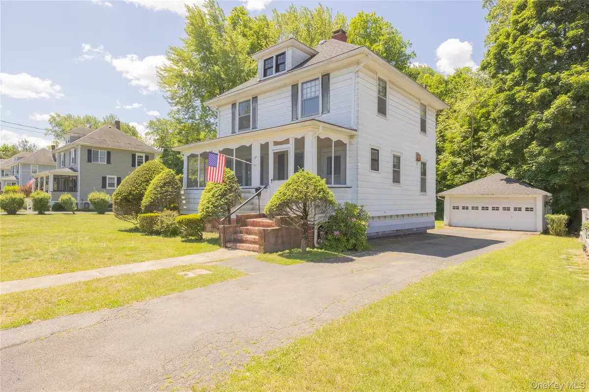 97 N Serven Street, Pearl River, NY 10965 - #1