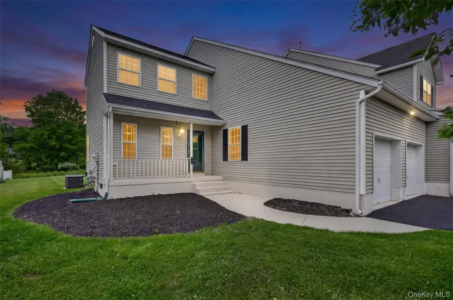 16 Woodfield Drive, Washingtonville, NY 10992 - #2