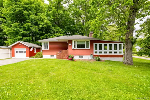 3 Mountain Road, Wappingers Falls, NY 12590
