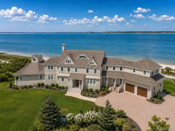 49 Dunlookin Lane, South Jamesport, NY 11970