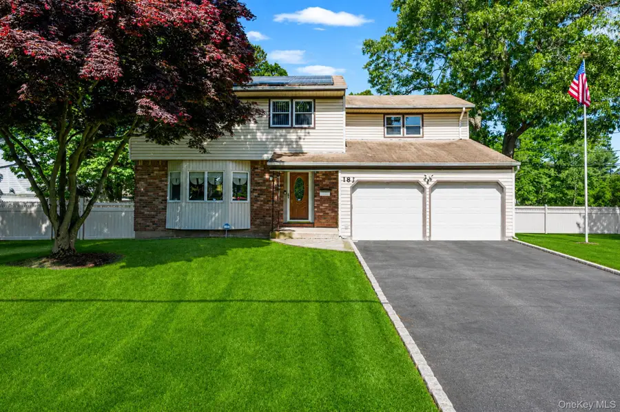 18 Deer Park Boulevard, Deer Park, NY 11729 - #3
