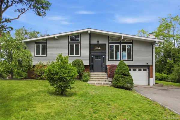 39 Kings Ridge Road, Mahopac, NY 10541