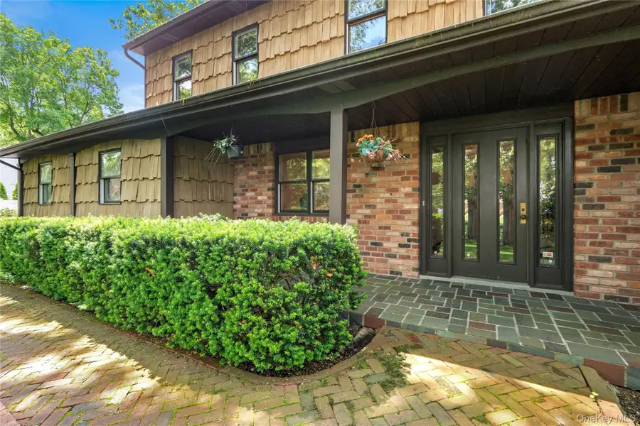 5 Simon Court, East Northport, NY 11731 - #3