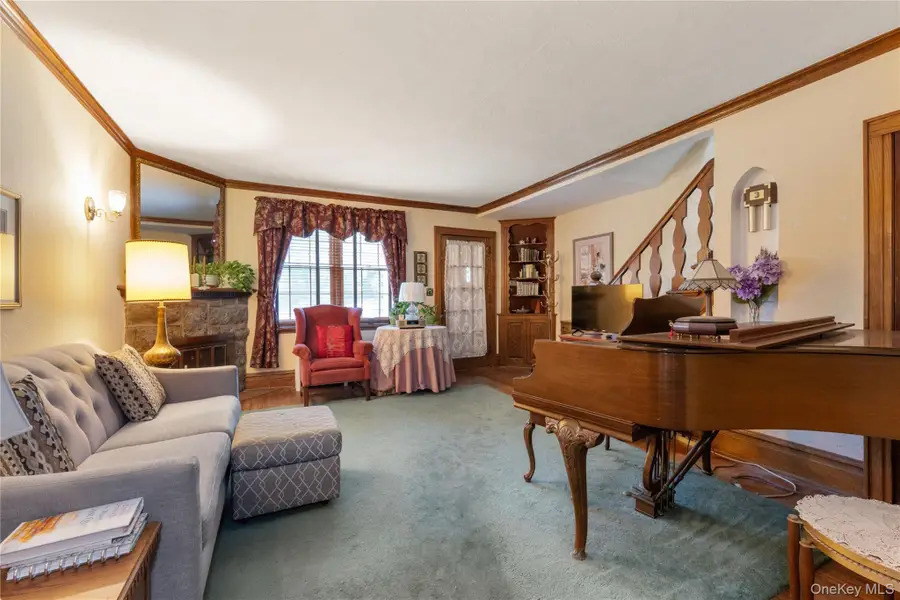 81-11 77th Avenue, Glendale, NY 11385 - #3