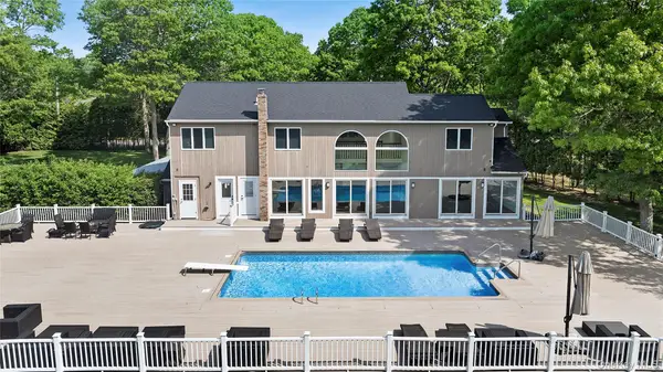 133 Old Country Road, East Quogue, NY 11942