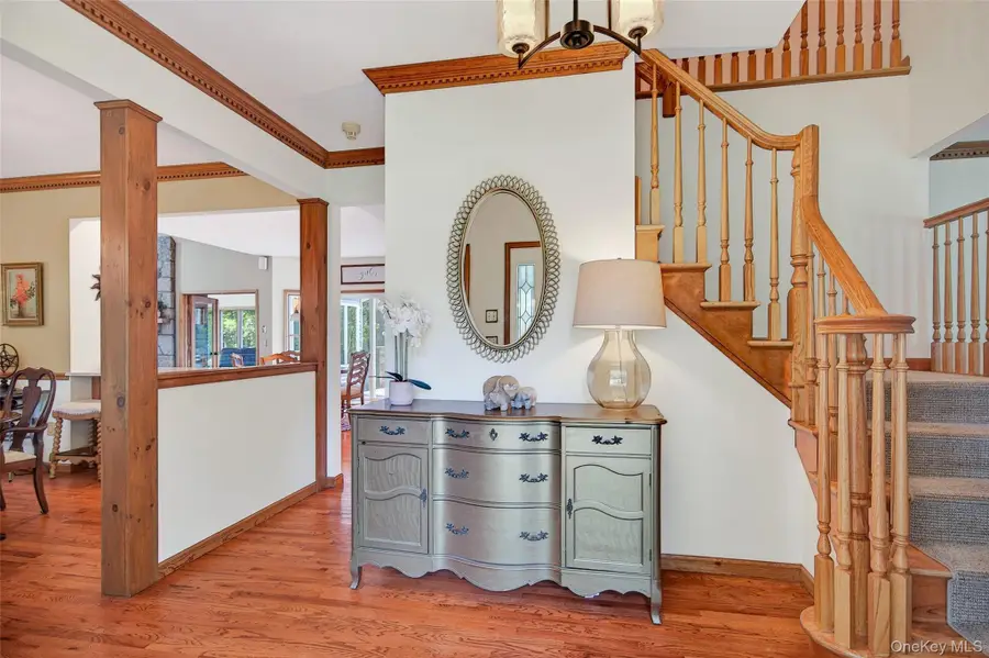 7 Huntington Connecticut Lane, New Fairfield, CT 06812 - #3