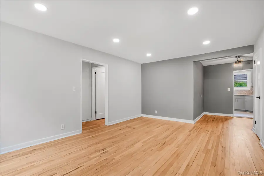 16 Glen Keith Road #L, Glen Cove, NY 11542 - #2