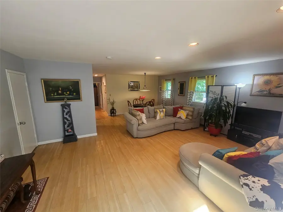 1337 Broadway #C10, Hewlett, NY 11557 - #3