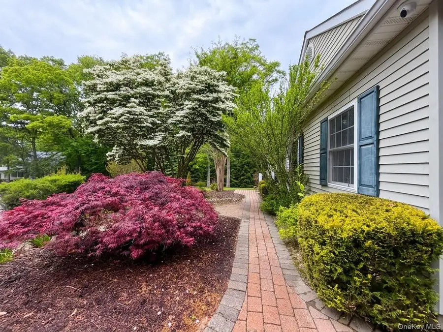 32 4th Avenue, Rocky Point, NY 11778 - #3