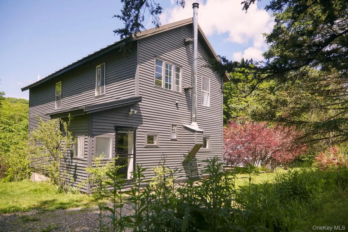 153 Near Road, Red Hook, NY 12571 - #1