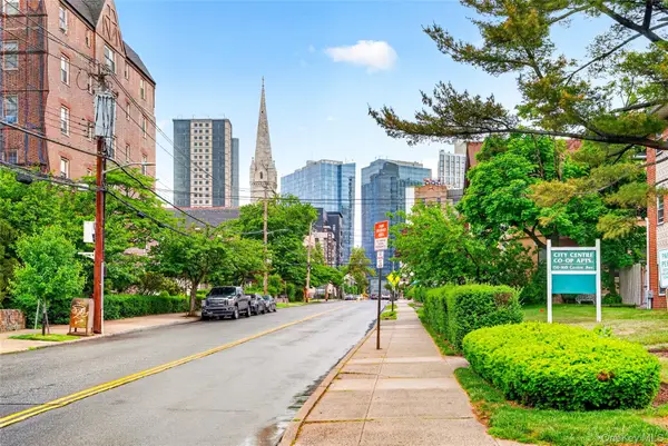 160 Centre Avenue #3M, New Rochelle, NY 10805