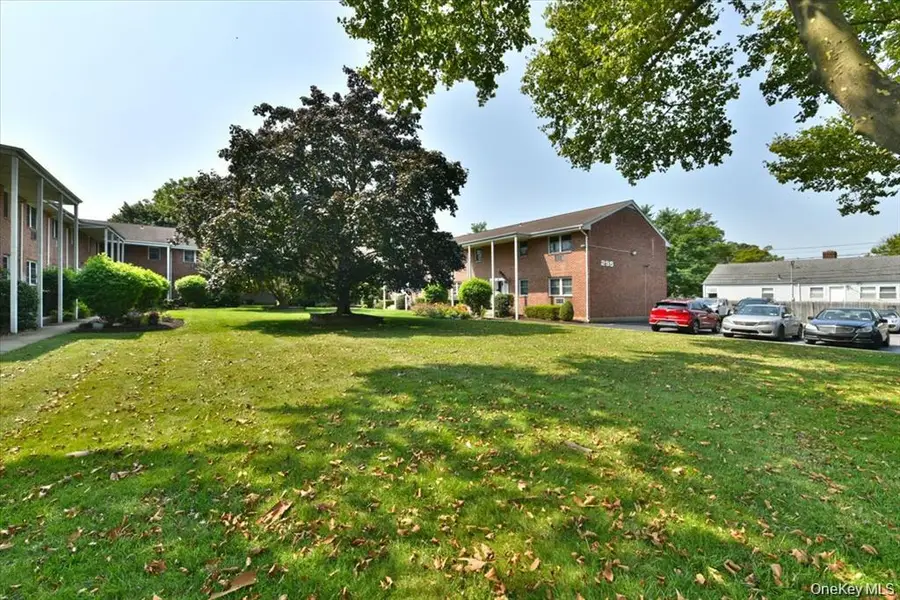 295 Merrick Road #4A, Amityville, NY 11701 - #2