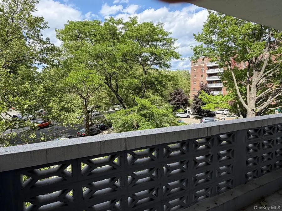 85-10 151 Avenue #2D, Howard Beach, NY 11414 - #3