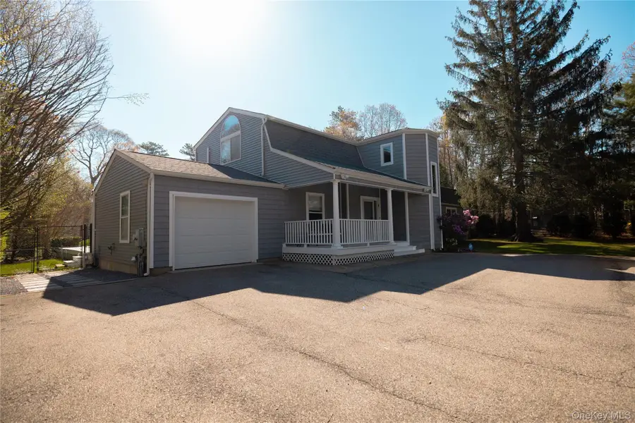 220 Pleasure Drive, Riverhead, NY 11901 - #2