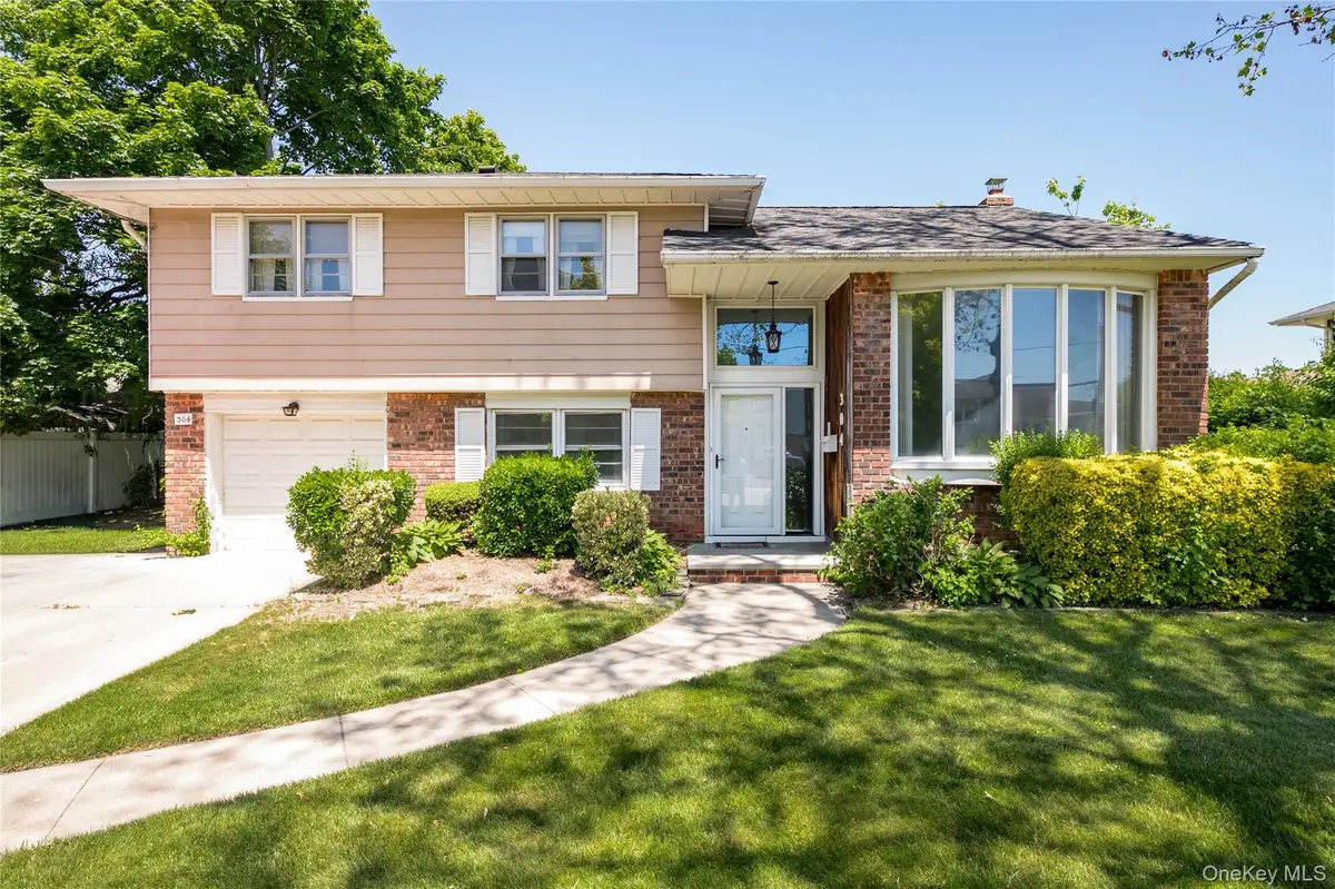304 Violet Street, Massapequa Park, NY 11762 - #1