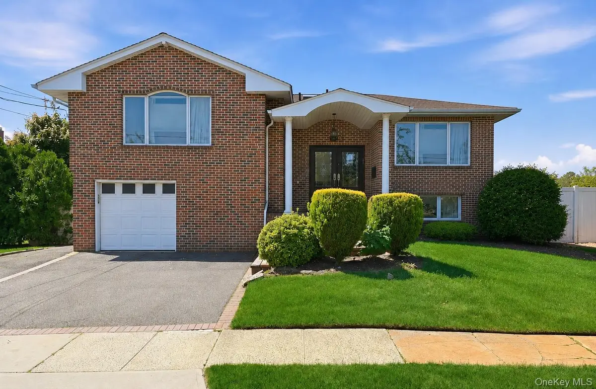 2998 Joyce Lane, Merrick, NY 11566 - #1