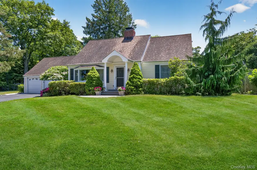 52 Cameron Drive, Huntington, NY 11743 - #2