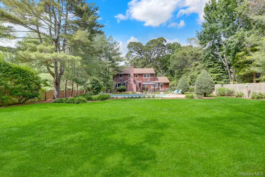 31 Penelope Drive, East Setauket, NY 11733 - #2