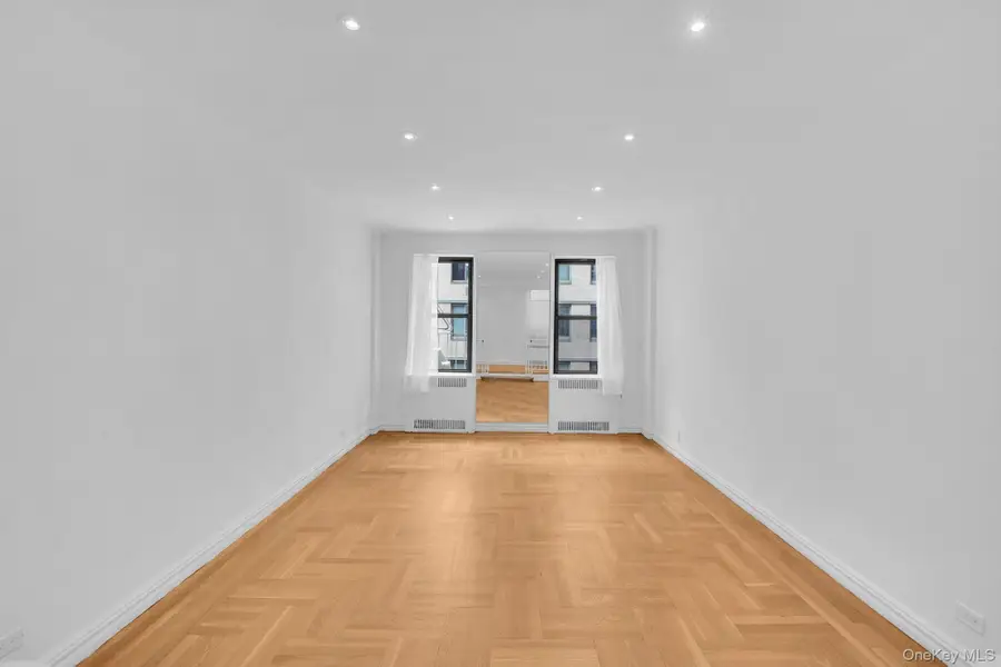 225 W 25th Street #5K, Manhattan, NY 10001 - #2