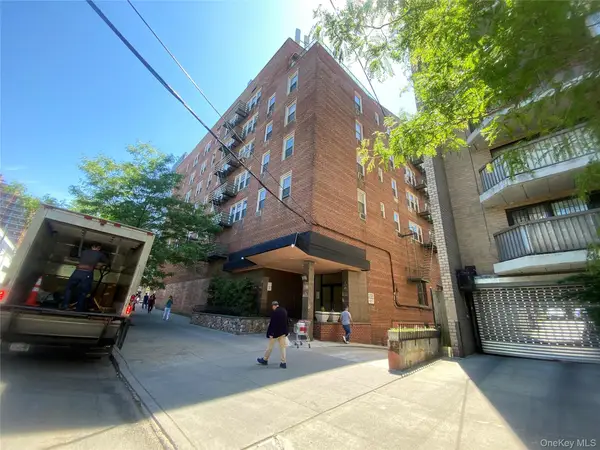 134-54 Maple #5K, Flushing, NY 11355