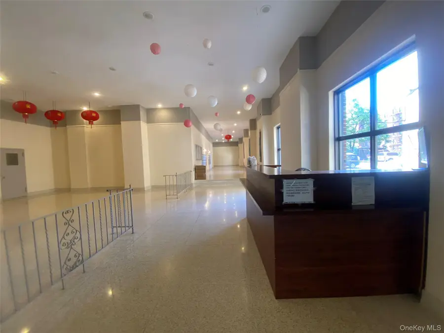 134-54 Maple Avenue #5K, Flushing, NY 11355 - #3