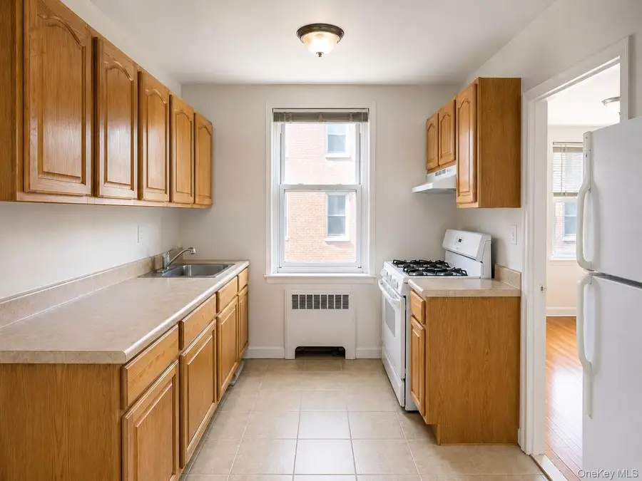 30-11 Parsons Boulevard #4O, Flushing, NY 11354 - #3