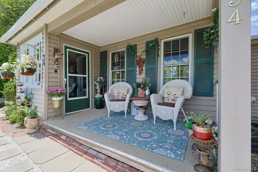 34 Jersey Avenue, Unionville, NY 10988 - #3