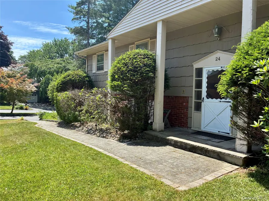 24 Ann Boulevard, Spring Valley, NY 10977 - #2