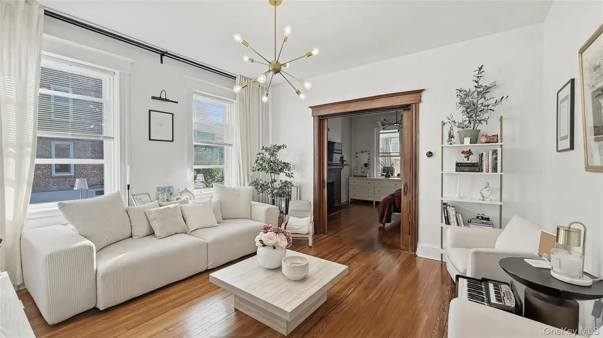 167 Voss Avenue, Yonkers, NY 10703 - #1