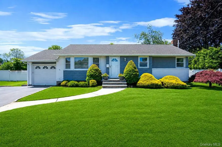 10 Kipling Drive, Greenlawn, NY 11740 - #2