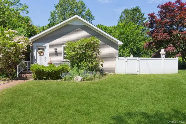 5 Olive Street, Rocky Point, NY 11778