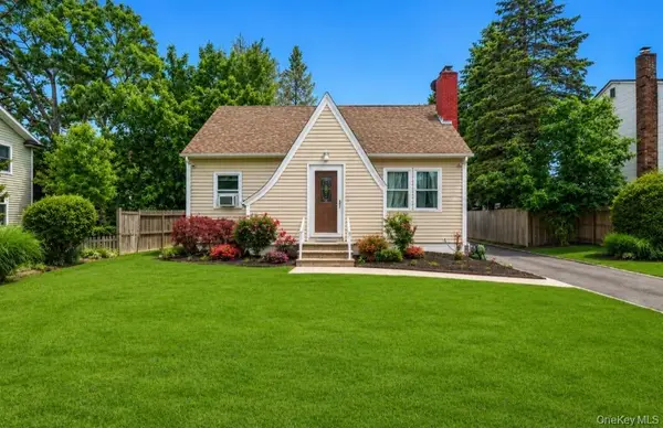 12 Mallar Avenue, Bay Shore, NY 11706